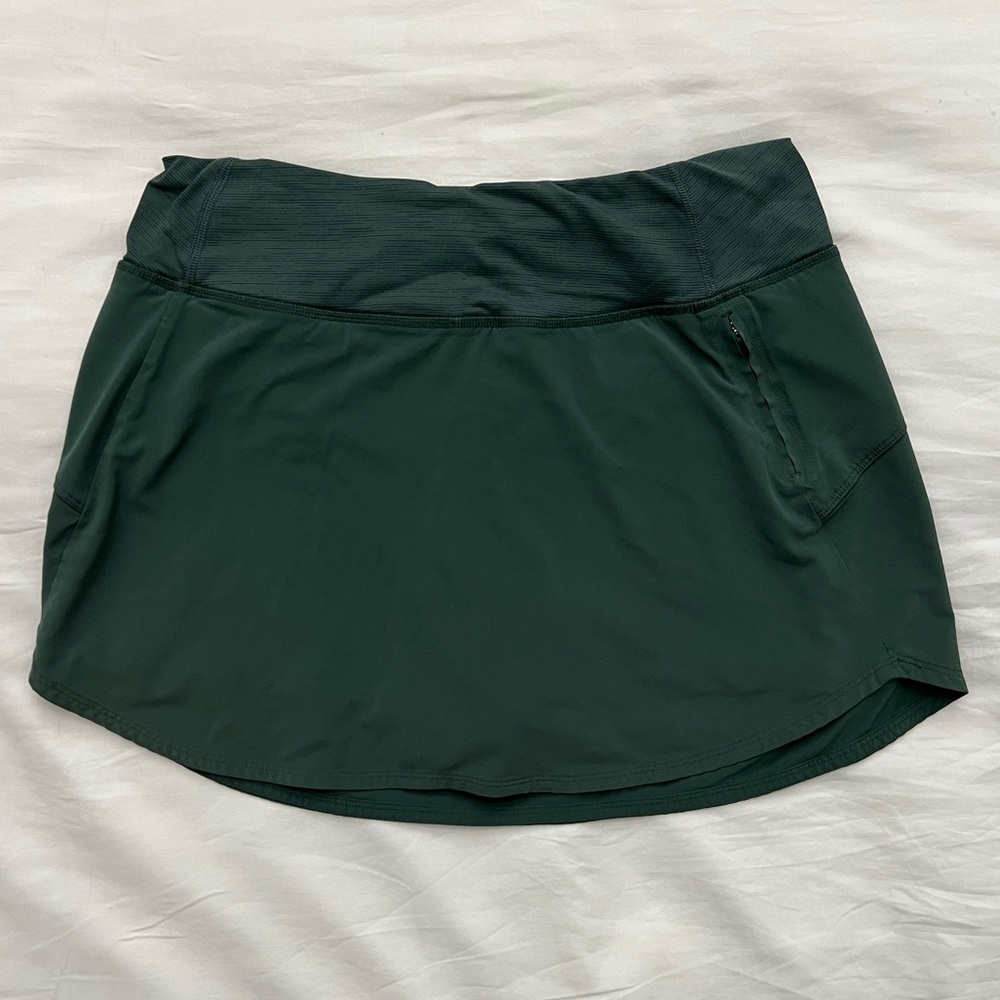 Outdoor Voices Hudson 4" Skort